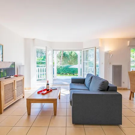 For 6 People With Swimming Pool Lacanau
