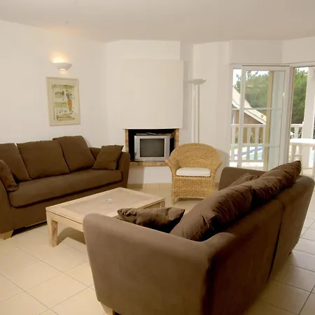For 6 People With Swimming Pool Villa Lacanau